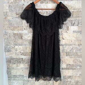 Elegant Black Lace Dress sleeveless round neck size L very flattering